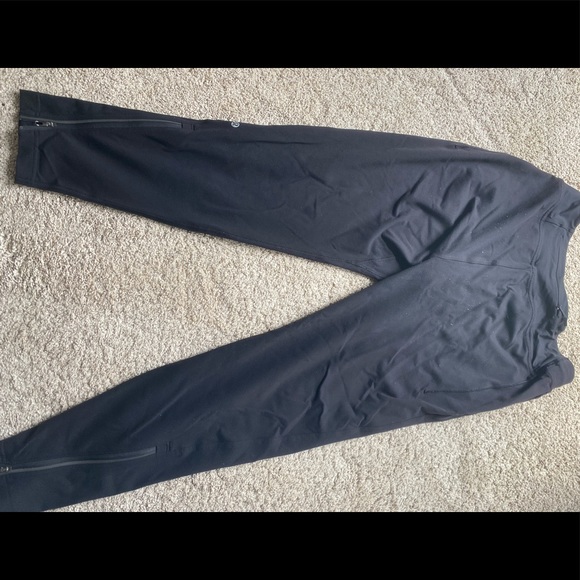 Lululemon zipper joggers size large - Picture 3 of 5